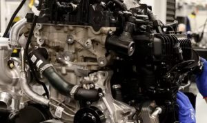 bmw-pangkas-8000-pekerjaan-di-jerman-hingga-2027-demi-efisiensi-30423