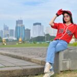 Photo by anggit priyandani via Pexels - Tampil Stylish Setiap Hari: 7 Inspirasi Outfit Kasual yang Nyaman