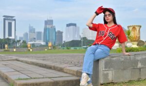 Photo by anggit priyandani via Pexels - Tampil Stylish Setiap Hari: 7 Inspirasi Outfit Kasual yang Nyaman