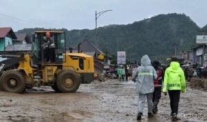 Banjir Bandang Solok: Langkah Kementerian PU Pulihkan Jalan Nasional