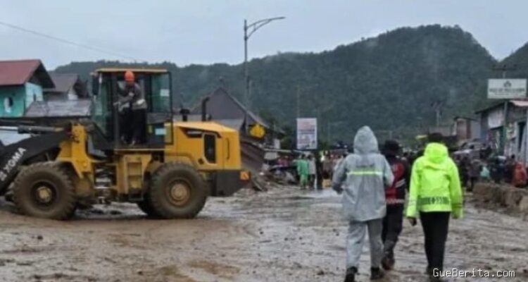 Banjir Bandang Solok: Langkah Kementerian PU Pulihkan Jalan Nasional