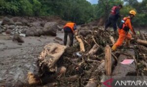 Banjir Bandang Solok: Pemkab Tetapkan Status Darurat 14 Hari