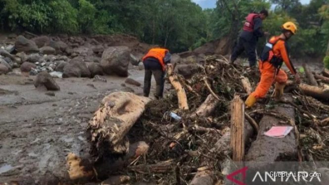 Banjir Bandang Solok: Pemkab Tetapkan Status Darurat 14 Hari