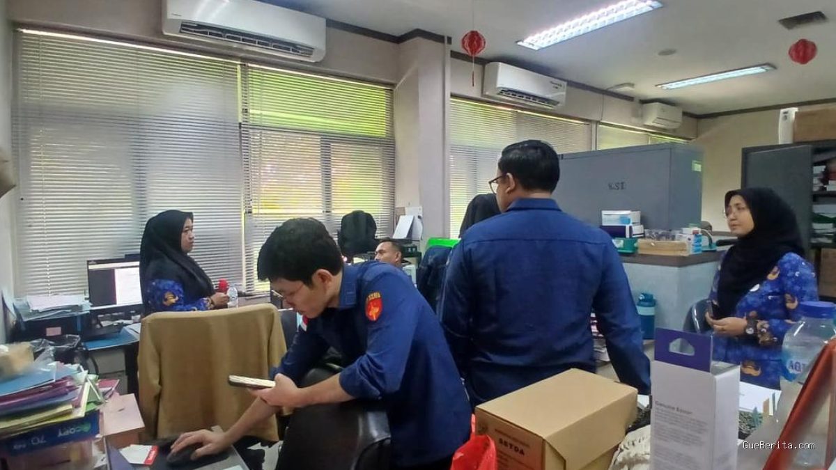 Dugaan Korupsi Migas, Kejagung Geledah Kantor Sekda Bekasi