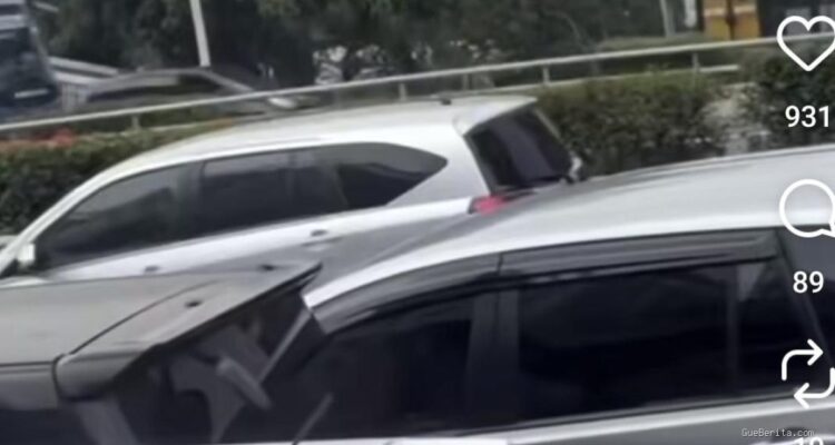 Kecelakaan Beruntun 3 Mobil di Tol Dalam Kota, Lalu Lintas Terhambat