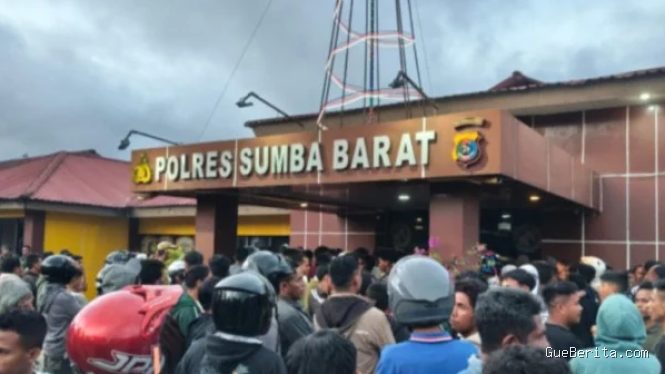 Mapolres Sumba Barat Diserang: TNI Dikerahkan Redam Konflik