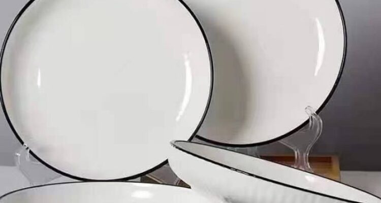 Photo by shopee.co.id - Panduan Memilih Piring Makan yang Tepat untuk Harian dan Tamu