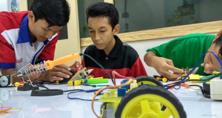 Photo by proactiverobotika.com - Panduan Memilih Tempat Kursus Anak yang Tepat dan Berkualitas