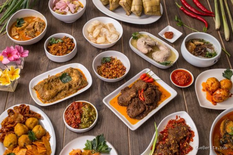 Photo by aplikasitoko.com - Panduan Memulai Usaha Kuliner Skala Kecil bagi Pemula