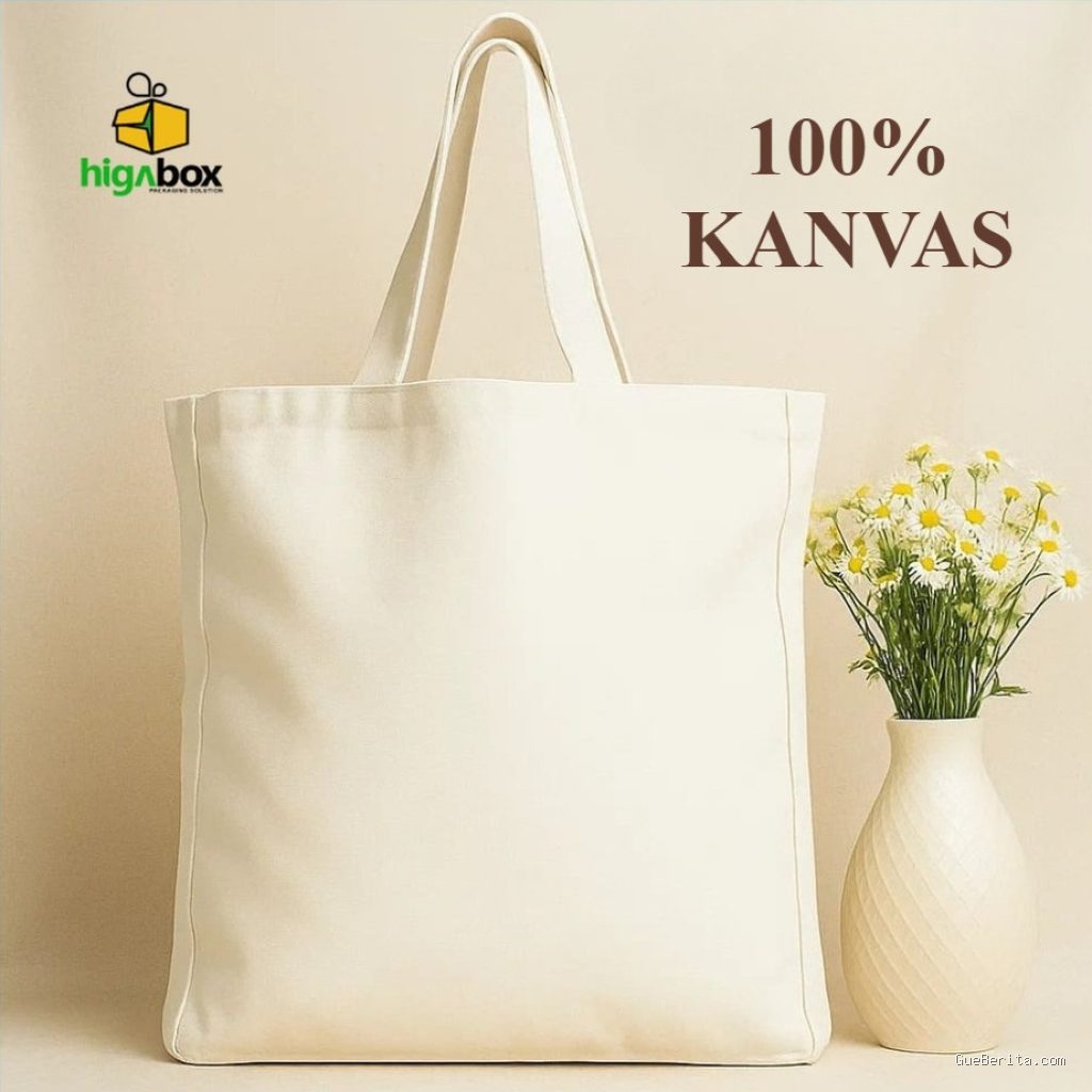 Photo by shopee.co.id - Panduan Mencuci Tas Kanvas yang Benar Agar Awet dan Tidak Rusak