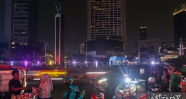Pemadaman Lampu 60 Menit di Jakarta Tekan Emisi Karbon 74,23 Ton