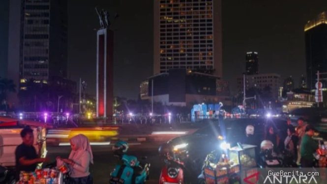 Pemadaman Lampu 60 Menit di Jakarta Tekan Emisi Karbon 74,23 Ton
