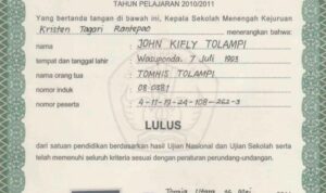 Photo by slideshare.net - Penyebab Ijazah Ditahan Perusahaan dan Jerat Hukum Menurut Aturan Depnaker