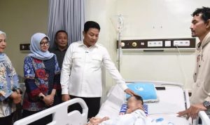 bupati-jamin-perawatan-intensif-untuk-bocah-luka-bakar-46-persen-40760