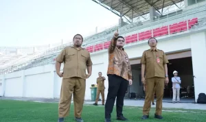 hanindhito-himawan-pramana-bupati-kediri-targetkan-penyelesaian-atap-stadion-gel-69264