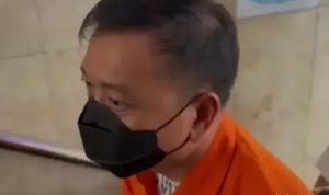 don-ritto-tiba-di-kejagung-berompi-tahanan-untuk-pelimpahan-perkara-tppu-29460