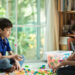 Photo by hellosehat.com - Aktivitas Kreatif Agar Anak Tidak Mudah Bosan di Rumah