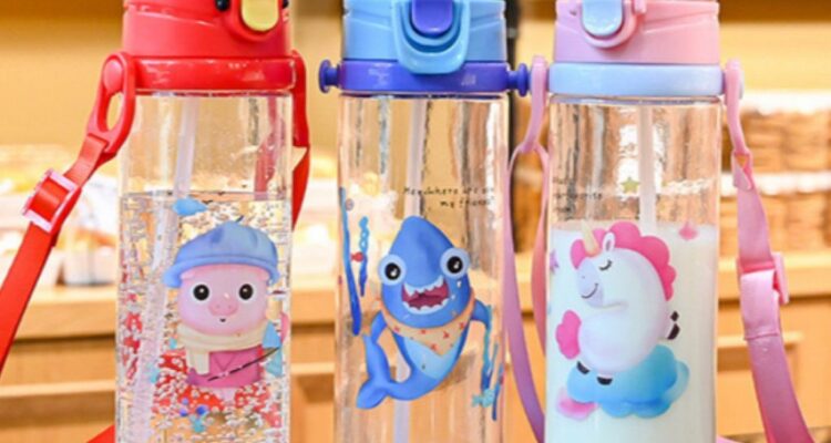 Photo by shopee.co.id - Panduan Memilih Botol Minum Anak yang Aman dan Praktis ke Sekolah
