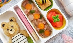 panduan-menyiapkan-bekal-sekolah-anak-yang-praktis-dan-bergizi-48270 Photo by chanelmuslim.com - Panduan Menyiapkan Bekal Sekolah Anak yang Praktis dan Bergizi