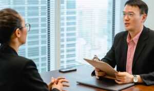 Photo by lifestyle.kompas.com - Penyebab Interview Kerja Sering Berhenti di Tahap HRD Gak Lanjut User