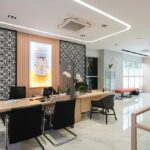Photo by aliendc.com - Standar Gaji Customer Service Perusahaan Telekomunikasi dan Fintech