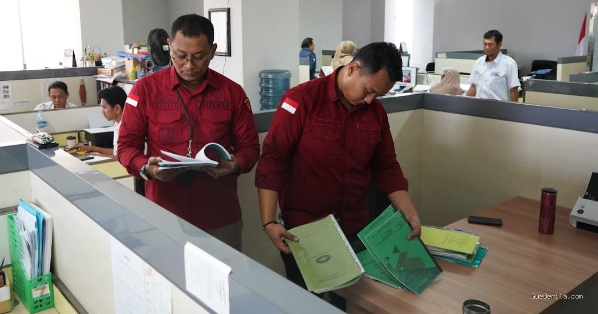 Photo by indonesiamediacenter.com - Standar Gaji Legal Officer Perusahaan Tambang dan Manufaktur Swasta
